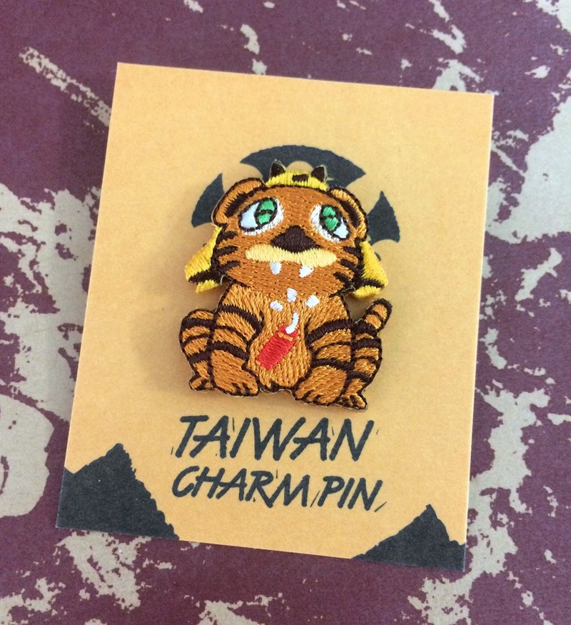 虎爷别针 吃炮驱瘟 疫病退散! (网络独家优惠) - 徽章/别针 - 其他人造纤维 橘色