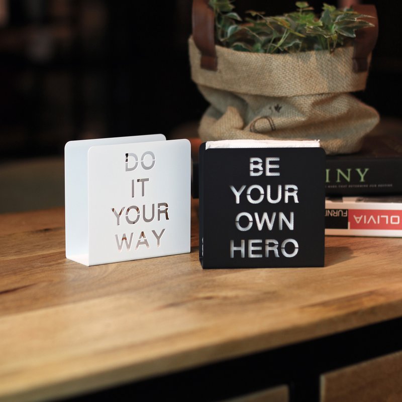 【OPUS东齐金工】一句话收纳架/办公礼品/励志小物/居家摆饰 - 收纳用品 - 其他金属 黑色