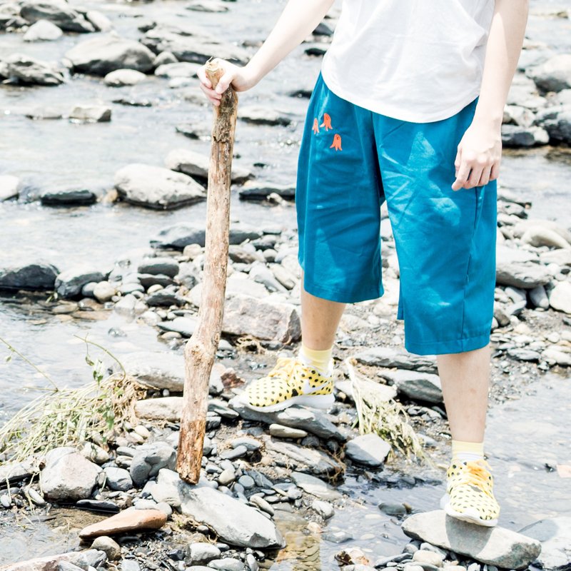 可怜虫折扣品 / 小热狗 / 宽松五分裤 / 蓝绿色 - 女装长裤 - 棉．麻 绿色