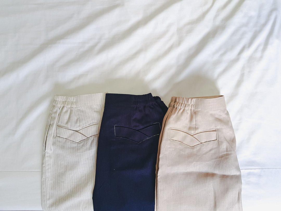 Wavy Trousers 亚麻长裤  米色: beige - 女装长裤 - 棉．麻 卡其色