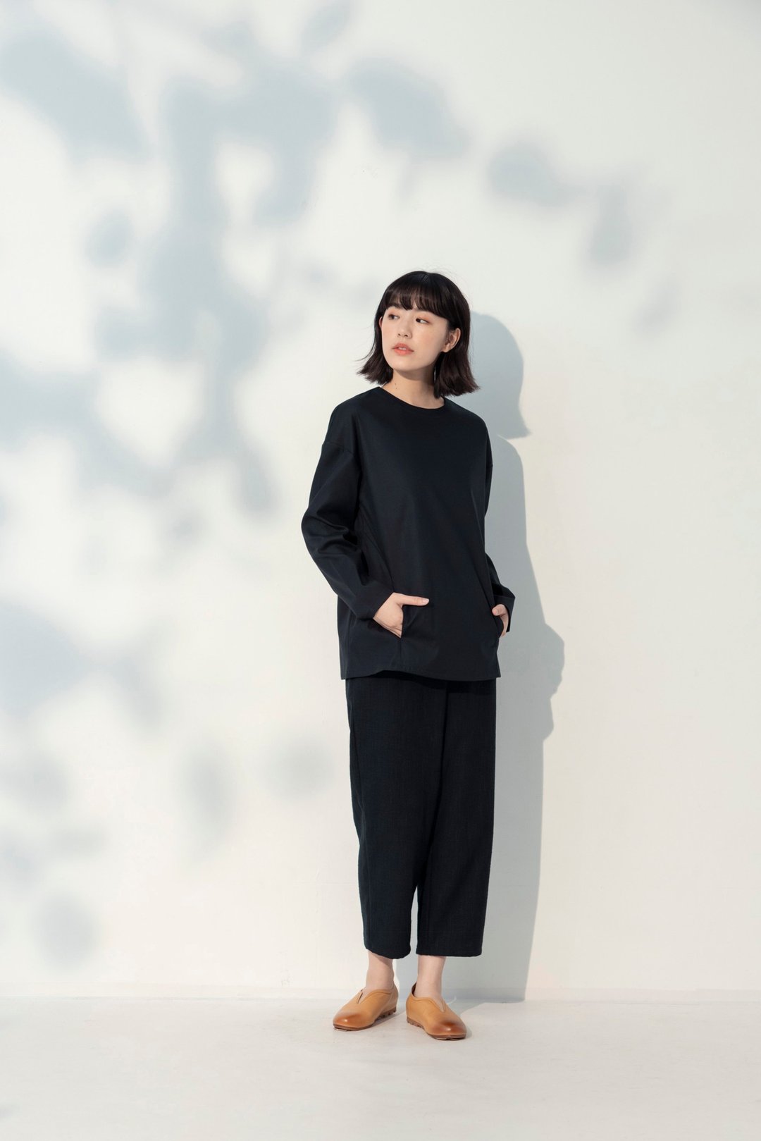 海游大鱼圆领长袖上衣-海天(极深蓝) - 女装上衣 - 棉 蓝色