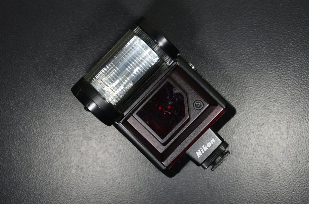 【经典古物】尼康 Nikon Speedlight SB-20 sb20 原厂 复古闪光灯 - 相机 - 其他材质 