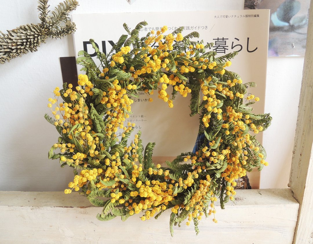 微甜·圈 手作 季节限定 森林风景 春日风景 金合欢 ミモザ mimosa 花圈 大花圈 墙上花圈 - 摆饰 - 其他材质 黄色
