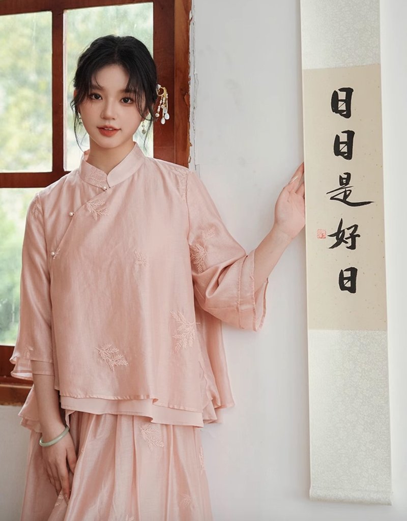 佳期如梦 新中式改良版上衣 - 女装上衣 - 其他材质 粉红色