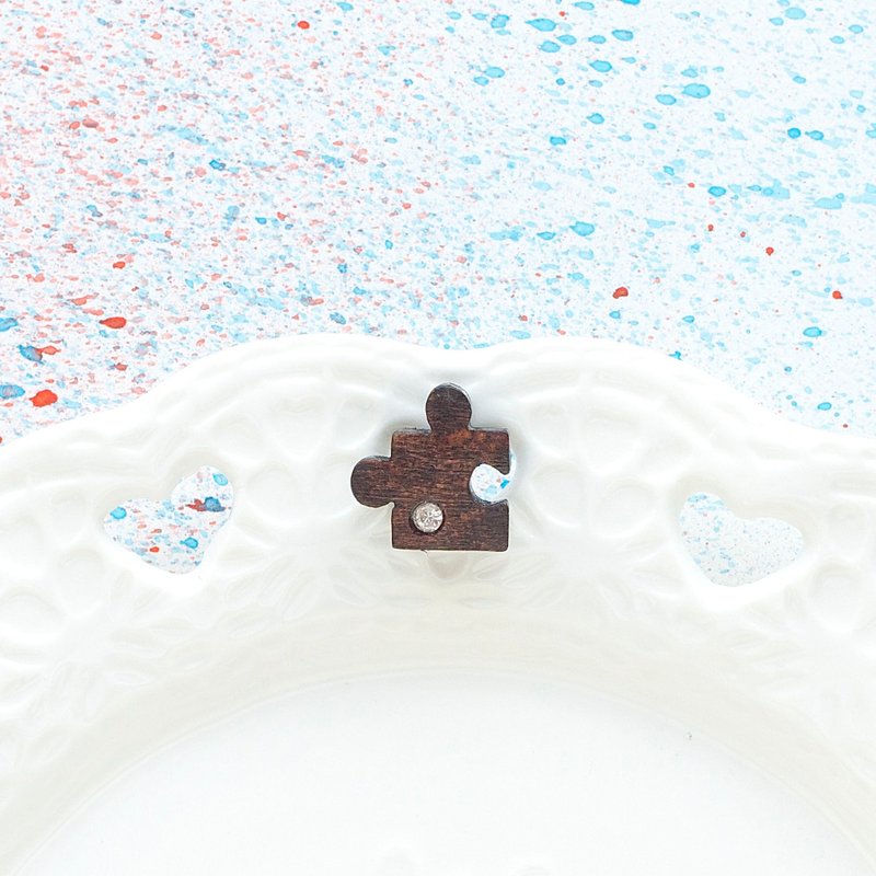 拼图  原木手工耳环 纯银耳针 单个 礼物订制 - 耳环/耳夹 - 木头 咖啡色