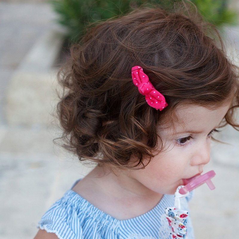 美国 Joli Sophie 蝴蝶结小发夹2入 - 深蓝碎花红白点点 - 围嘴/口水巾 - 棉．麻 