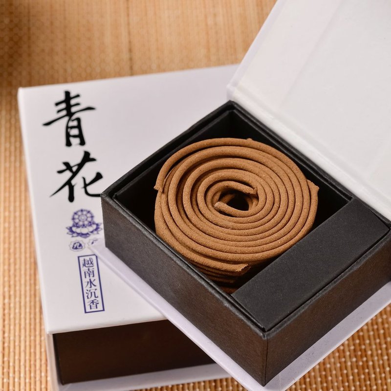 青花-九品越南惠安沉香-16片微盘香 - 香薰/精油/线香 - 其他材质 白色