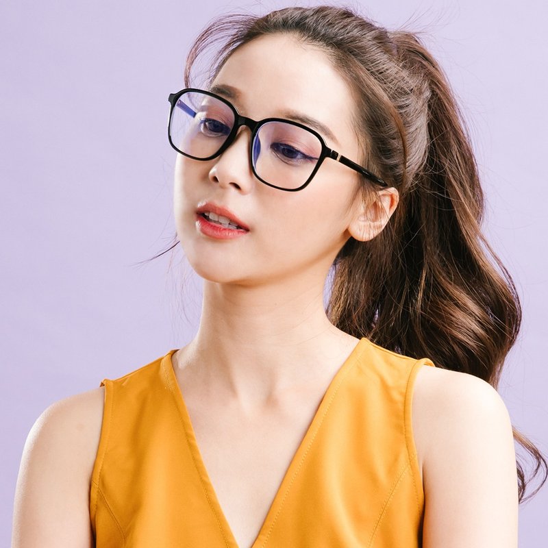 【福利品】钢琴黑TR90轻量几何方框UV400滤蓝光眼镜 - 眼镜/眼镜框 - 塑料 黑色