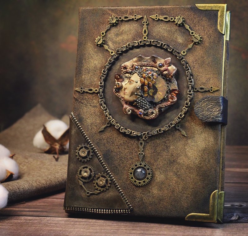 Steampunk Journal Notebook OOAK Vintage A5 Journal Notebook with Stone Beads - 笔记本/手帐 - 其他材质 咖啡色