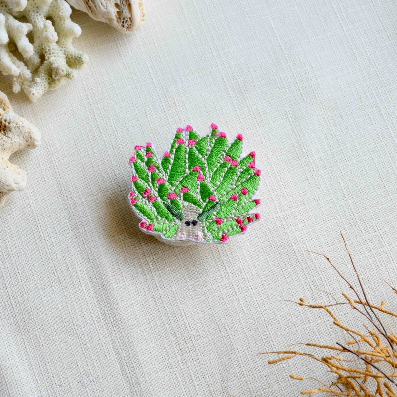 叶绵羊海蛞蝓刺绣烫贴 - 徽章/别针 - 绣线 多色