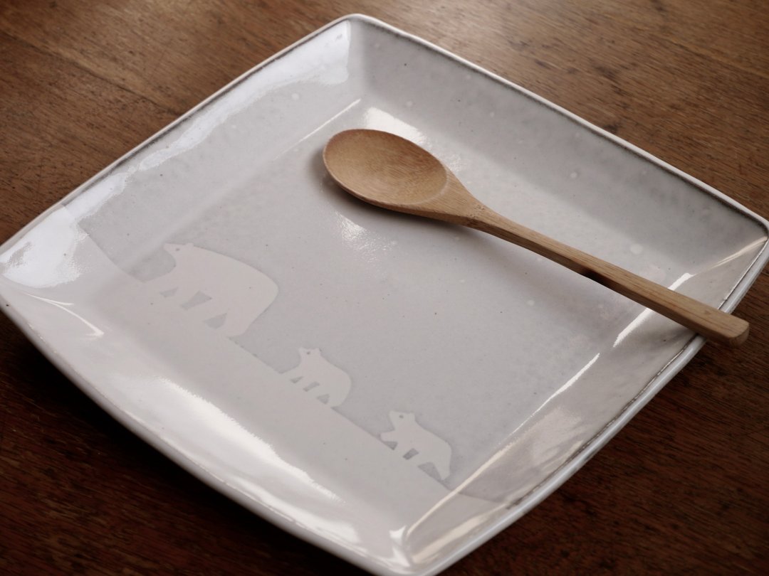 Pottery Polar bear Plate (large) - 花瓶/陶器 - 陶 灰色