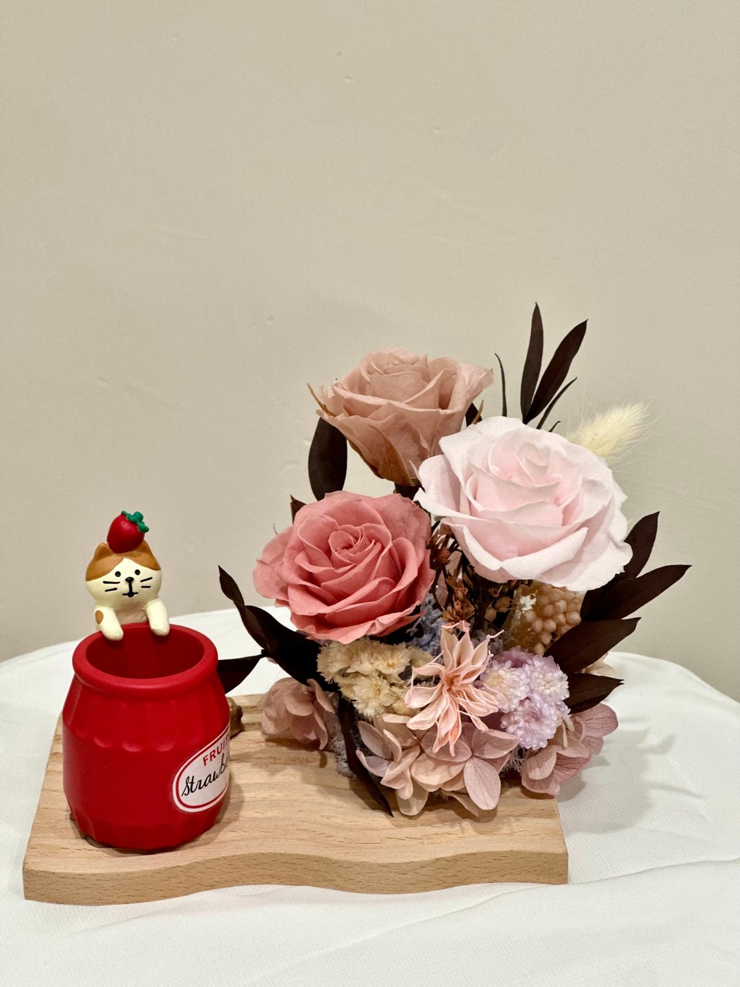 复古色系永生花笔筒 扩香 办公小物 交换礼物 新年礼物 开幕花礼 - 干燥花/捧花 - 植物．花 