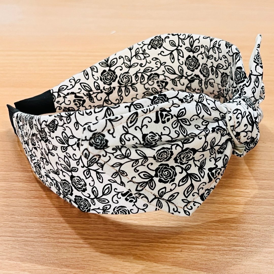 MOYA 宽版手工发箍 玫瑰园 白 - 发饰 - 棉 蓝色