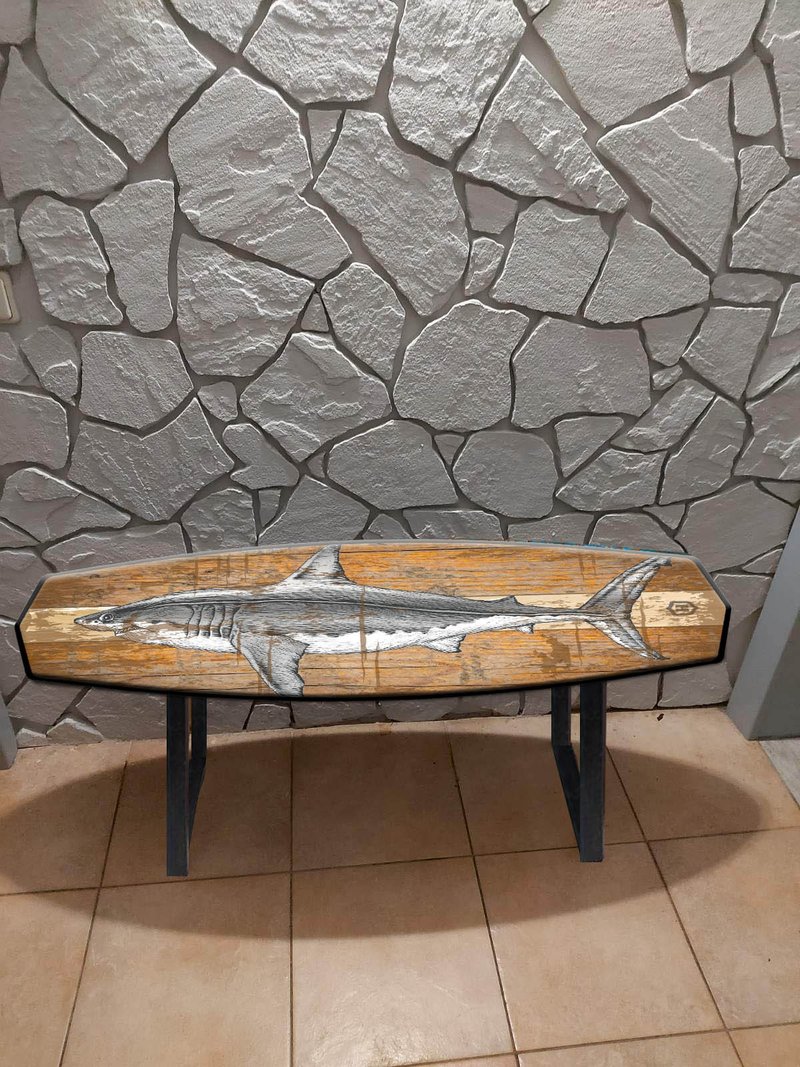 Surfing bench with shark pattern - 其他家具 - 木头 多色