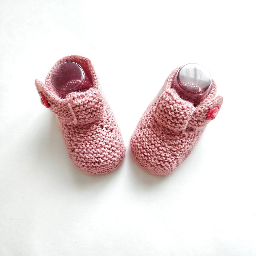 Baby booties. Knitted sandals baby. 婴儿短靴 - 童装鞋 - 棉．麻 粉红色