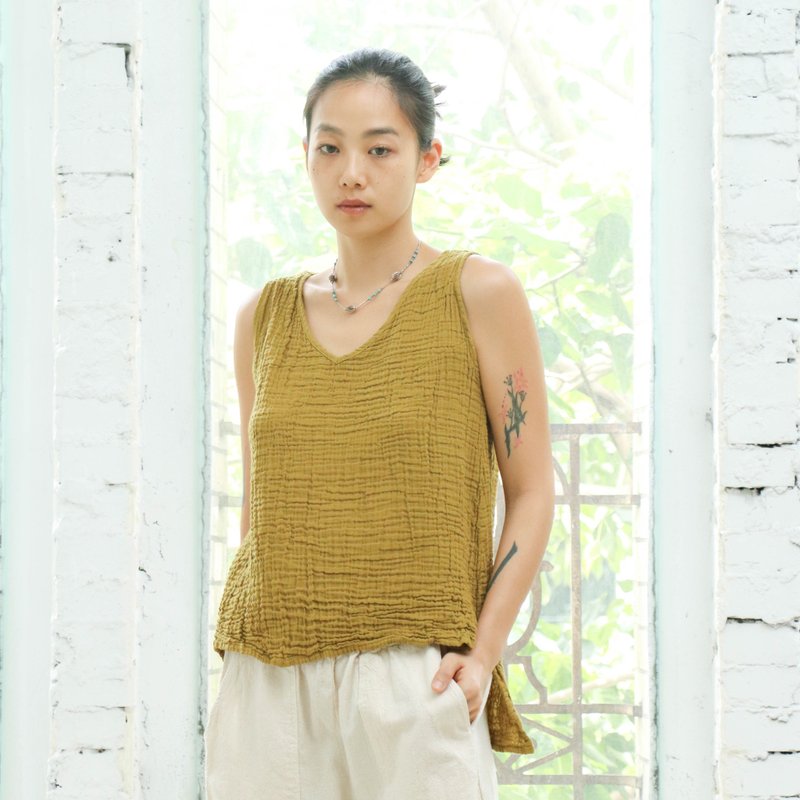 前短后长V领背心 / 双层纱 芥黄 - 女装背心 - 棉．麻 黄色