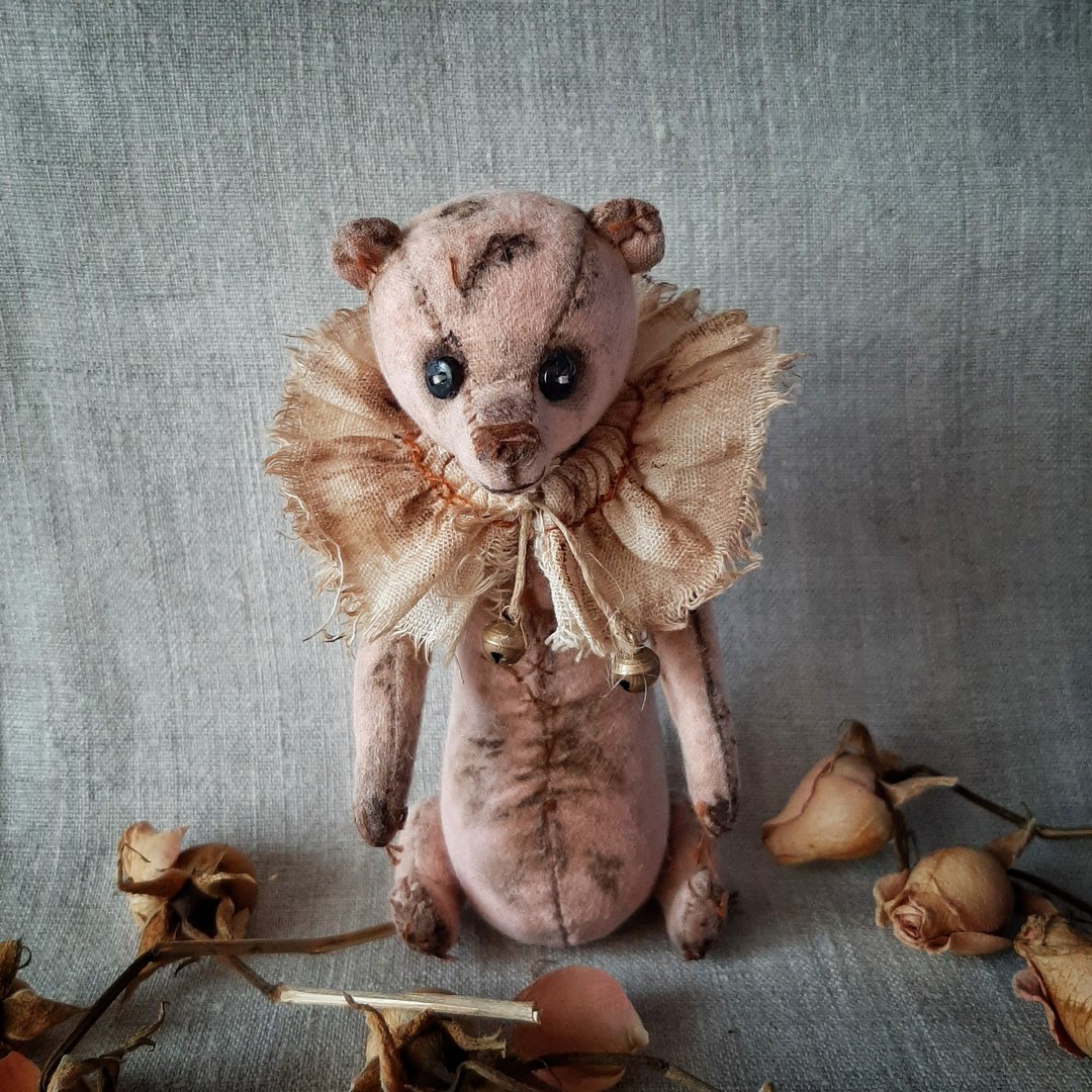 Ooak teddy bear vintage style, stuffed animal. Pink teddy bear. Handmade bear. - 玩偶/公仔 - 棉 粉红色