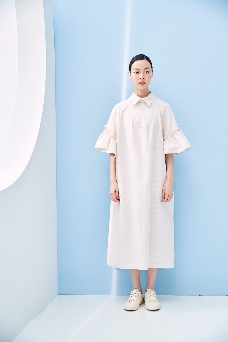 荷叶袖洋装 - 洋装/连衣裙 - 其他材质 白色