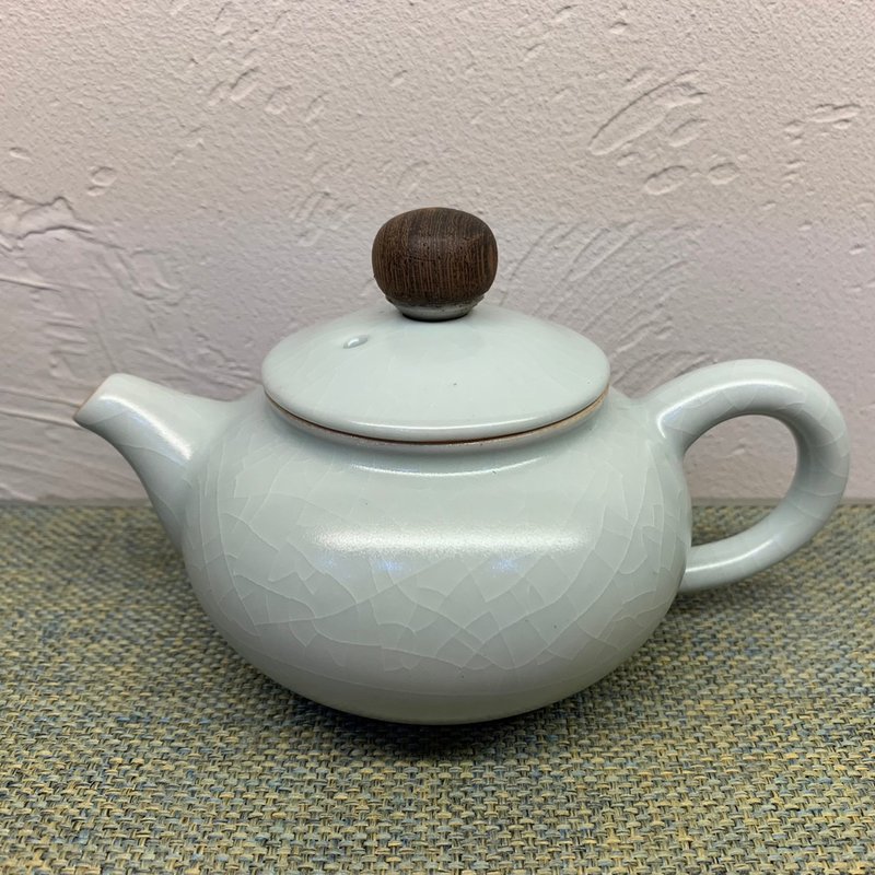 台湾汝窑大师林德丰 - 汝窑福贵壶(现货+预购) - 茶具/茶杯 - 陶 蓝色