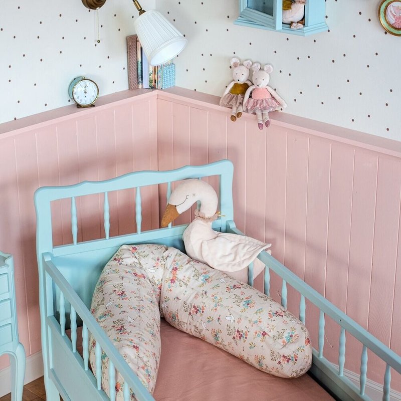 法国 Moulin Roty 小小舞蹈学校孕哺枕 - 枕头/抱枕 - 棉．麻 多色