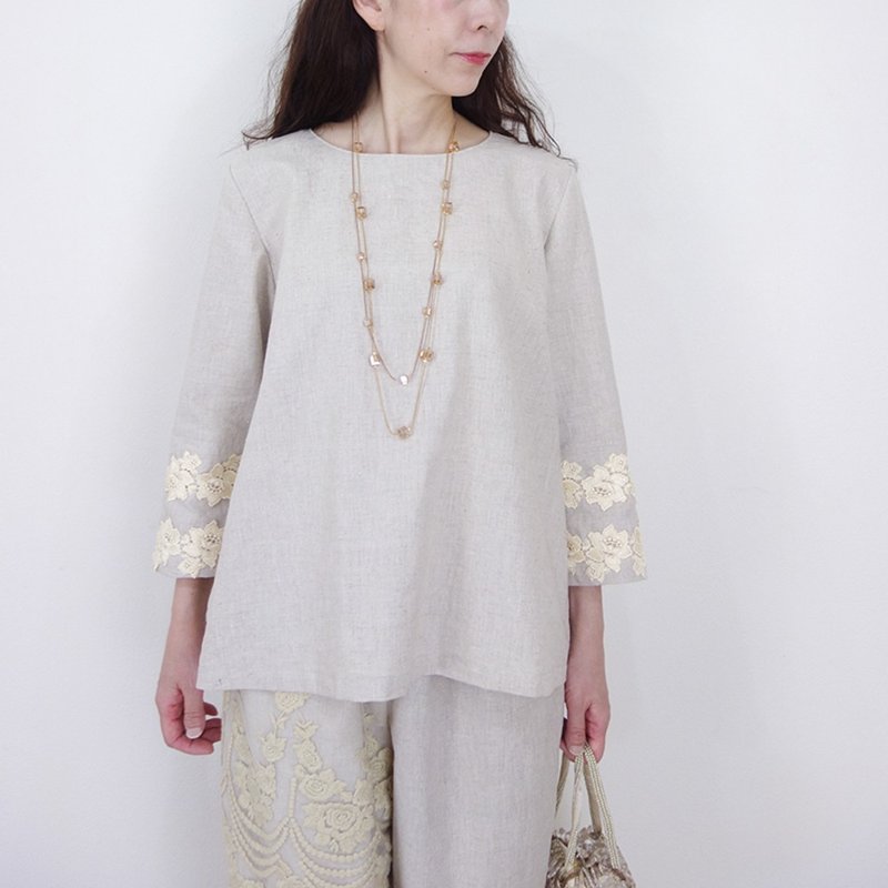天然亚麻 刺绣蕾丝袖 圆领套头上衣 原麻色 - 女装衬衫 - 棉．麻 卡其色