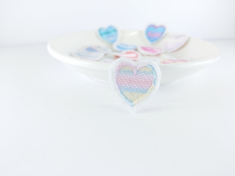 爱心 原创设计刺绣贴片烫片贴布补丁烫布片衣服夹克 - 其他 - 其他材质 多色