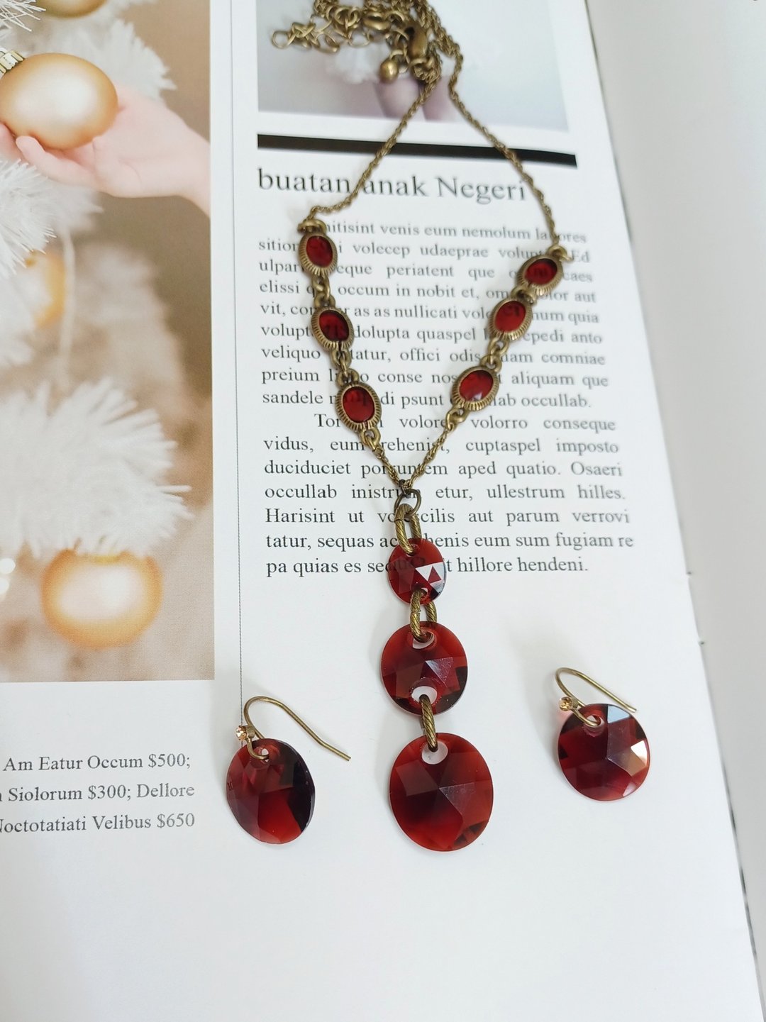 vintage jewelry AVON 2010年 红色仿宝石串珠套组 项链+勾式耳环 - 项链 - 其他金属 