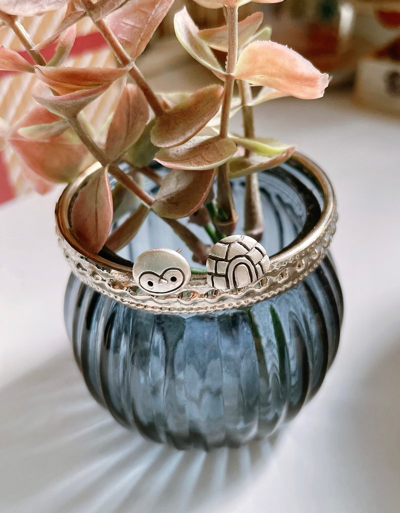 纯银**图画系列= 企鹅伴伴一二三 ~ 纯银耳环**纯手作 - 耳环/耳夹 - 纯银 银色