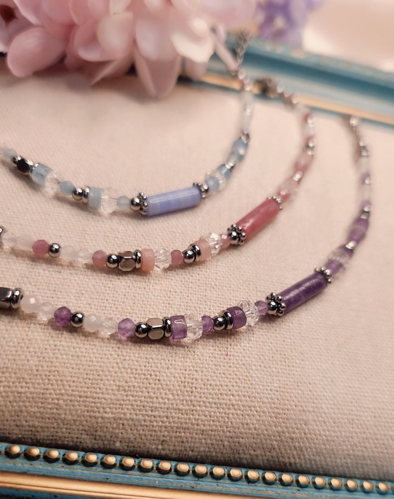 筑梦蔷薇-蔷薇灰石 蓝纹玛瑙 紫水晶-圆满爱情的半宝石水晶手链 - 手链/手环 - 水晶 多色