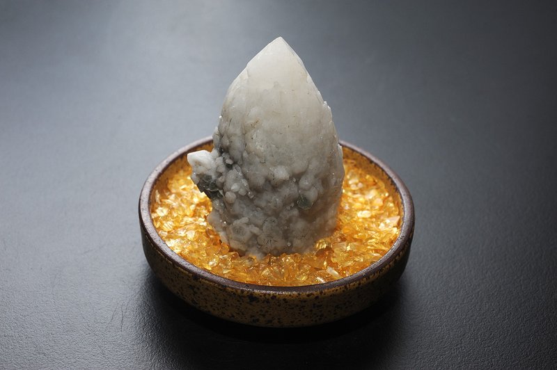 骨干白水晶 矿石/水晶/灵修/开运/招财/破煞/防小人 - 摆饰 - 水晶 