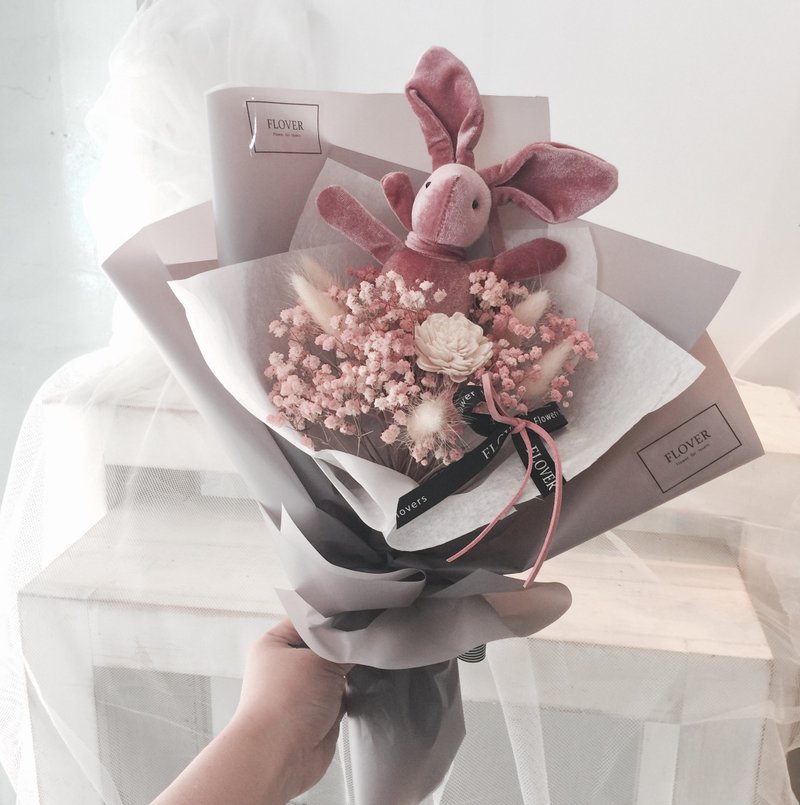 Flover芙拉 兔兔毕业花束 - 植栽/盆栽 - 植物．花 