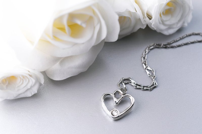 树枝纹心型手工雕刻银饰品 项链 - 项链 - 其他金属 银色