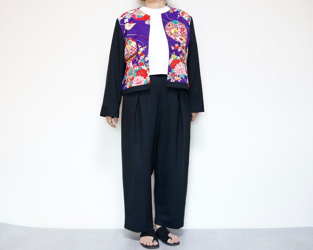 KIMONO CREW NECK JACKET - 采用古董和服布料制成，独一无二的圆领外套 - 女装休闲/机能外套 - 聚酯纤维 多色