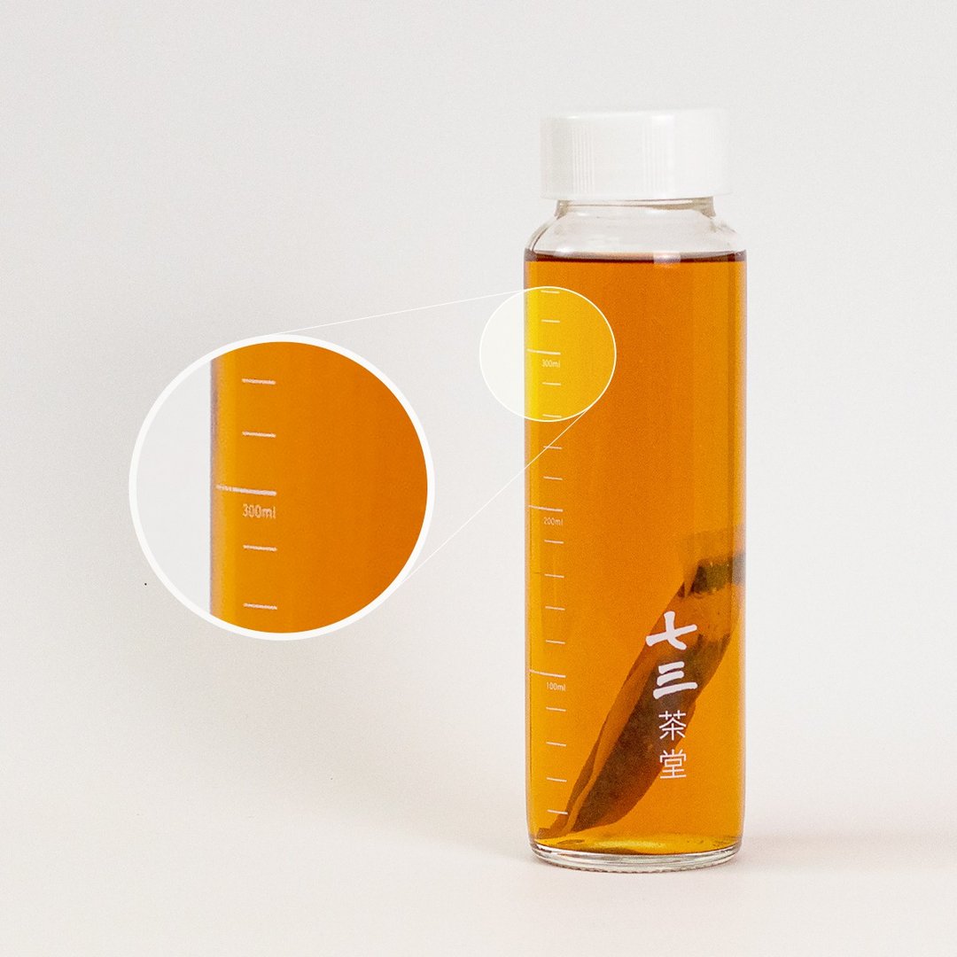 七三茶堂 茶器物丨品牌刻度冷泡茶瓶 (400ml、玻璃瓶身、 PP瓶) - 茶 - 其他材质 白色