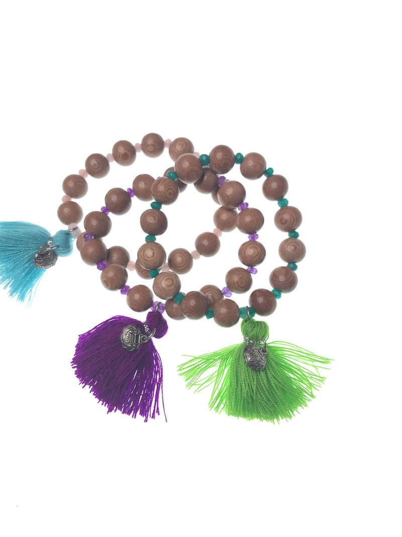 Wooden bead bracelet with Chinese lock - 手链/手环 - 木头 多色