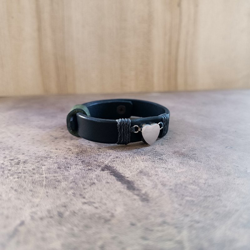 守护秘密的心跳之处 极简心型骨灰真皮手环 - 手链/手环 - 真皮 黑色
