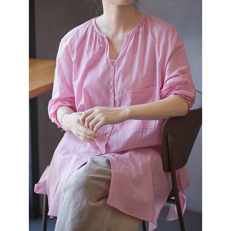 春夏秋三季薄粉色100支长绒棉V领开襟轻盈透气衬衫 - 女装衬衫 - 棉．麻 