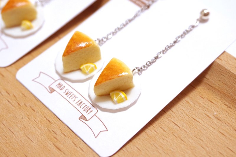 迷你芝士蛋糕耳环 | 仿真迷你甜点耳环 - 耳环/耳夹 - 粘土 黄色