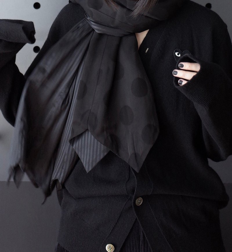 领带造型围巾 - 围巾/披肩 - 聚酯纤维 黑色