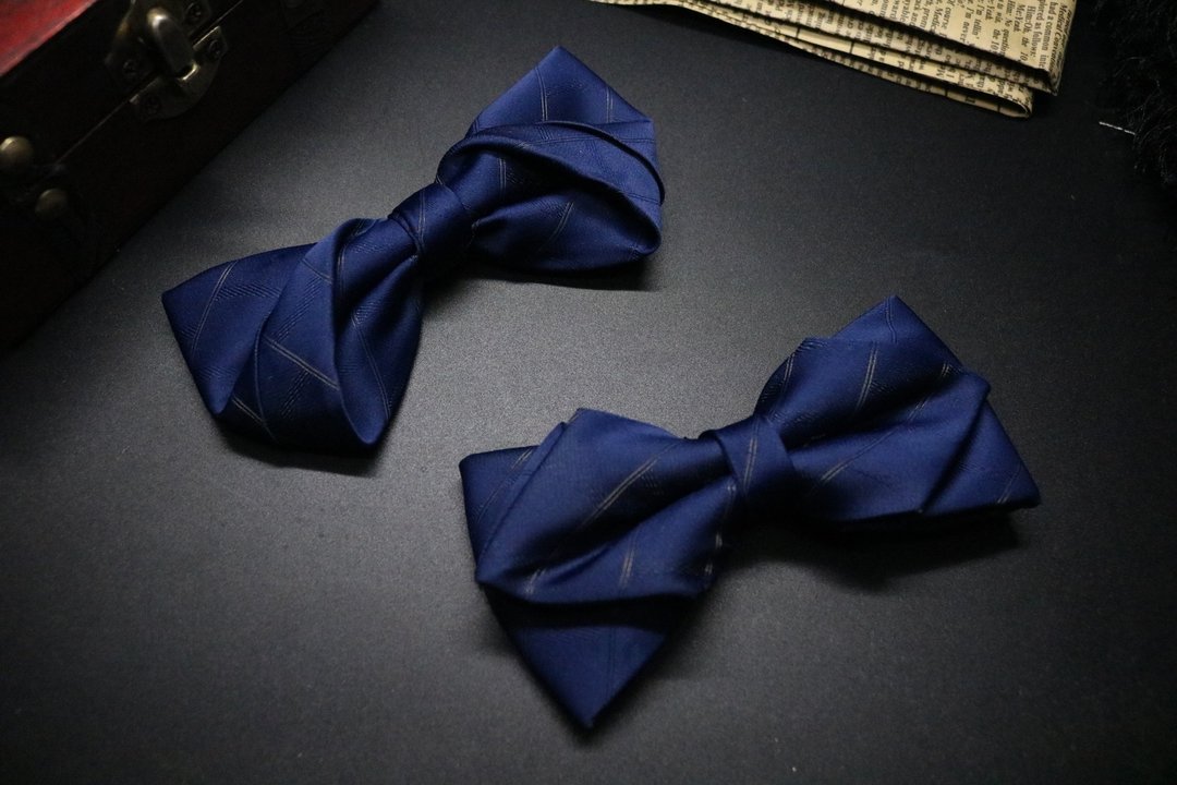 蓝色系列真丝暗纹领结/英伦风钻石领结婚礼百搭 - 领结/领巾 - 丝．绢 蓝色