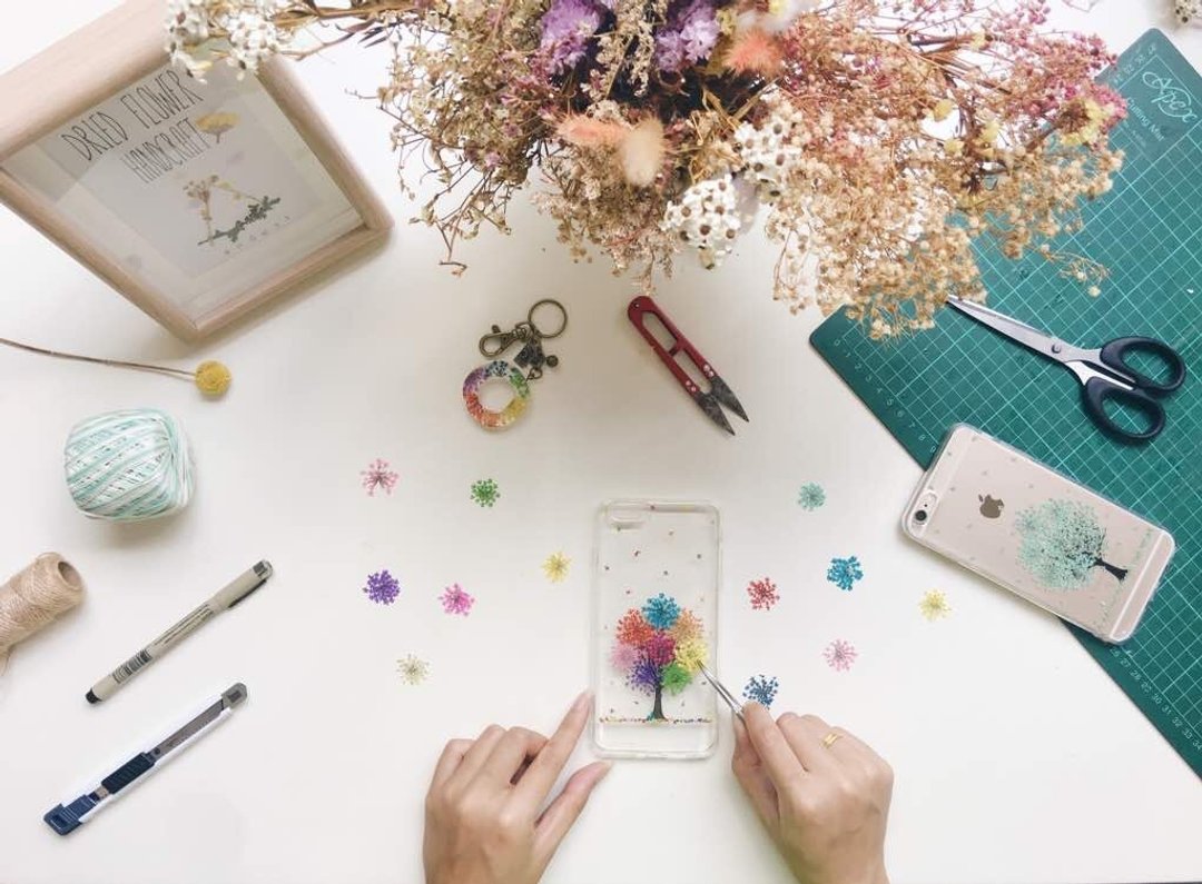 Rainbow Season Tree Series - Sakura Handpressed Dried Flower Phone Cases - 手机壳/手机套 - 植物．花 多色