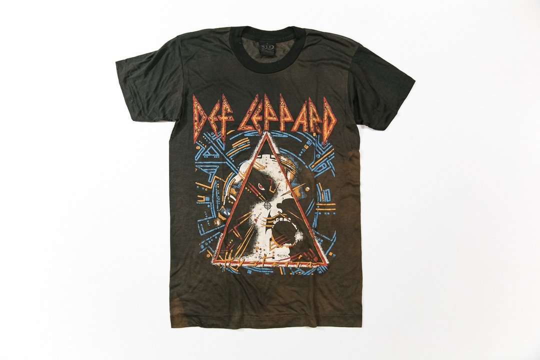 [3thclub铭仁棠] 经典 Def leppard 威豹乐团 软质团tee 重金属 vintage BTE-005 - 女装 T 恤 - 棉 黑色