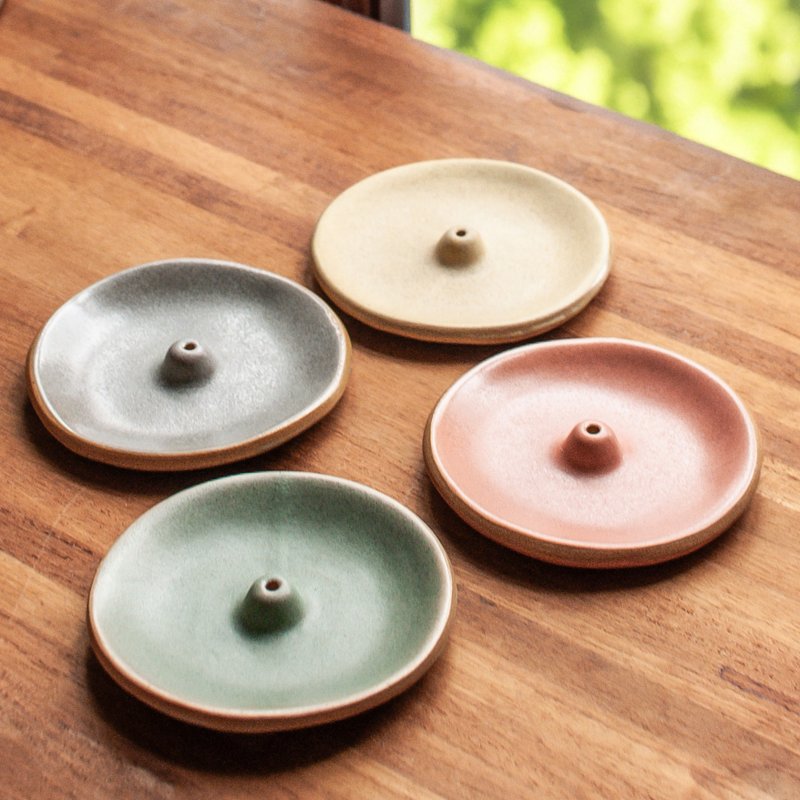 山谷雨滴香薰座_共四色_公平贸易 - 蜡烛/烛台 - 陶 多色