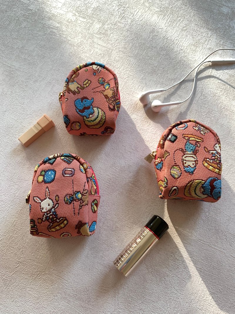 小物收纳 / 耳环收纳 / 零钱包 后背造型 / 布防泼水 开心马戏团 - 零钱包 - 其他材质 