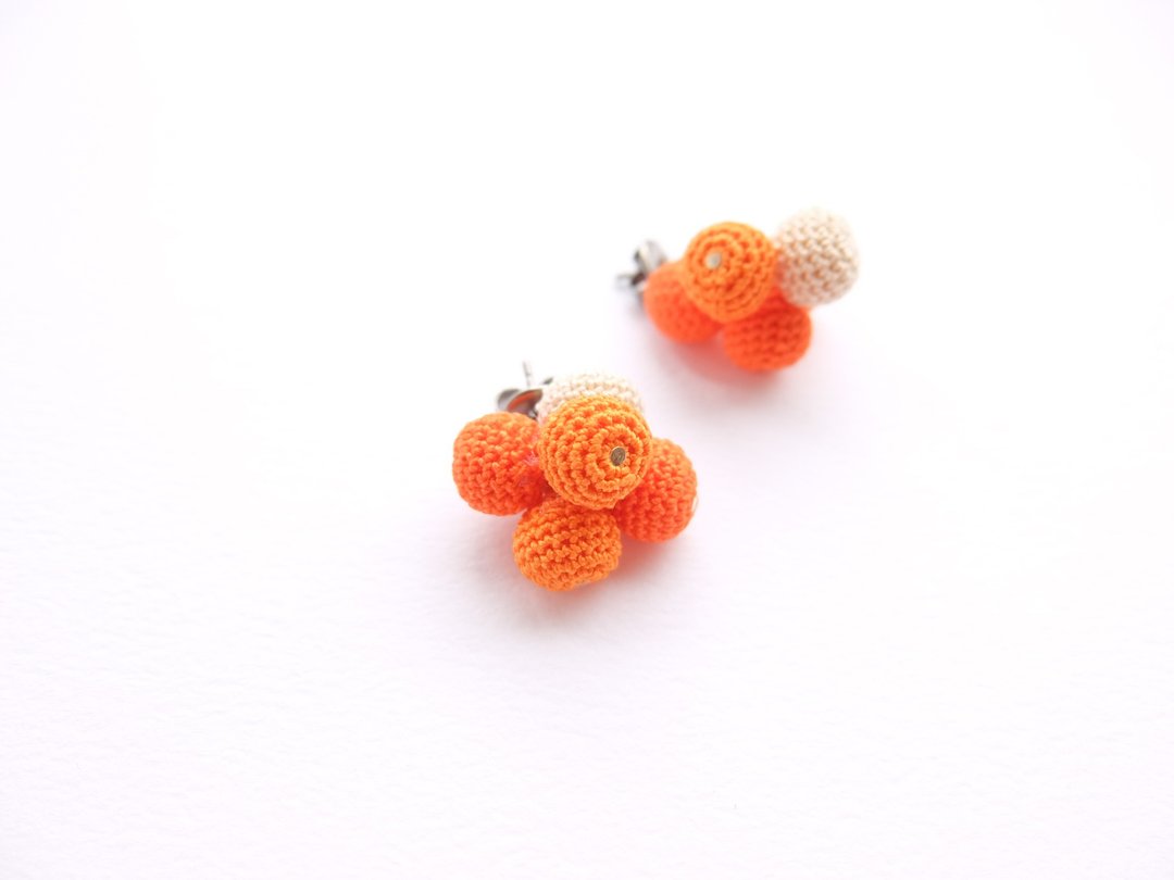Tawawa Earrings/ Clip-On Orange - 耳环/耳夹 - 棉 橘色