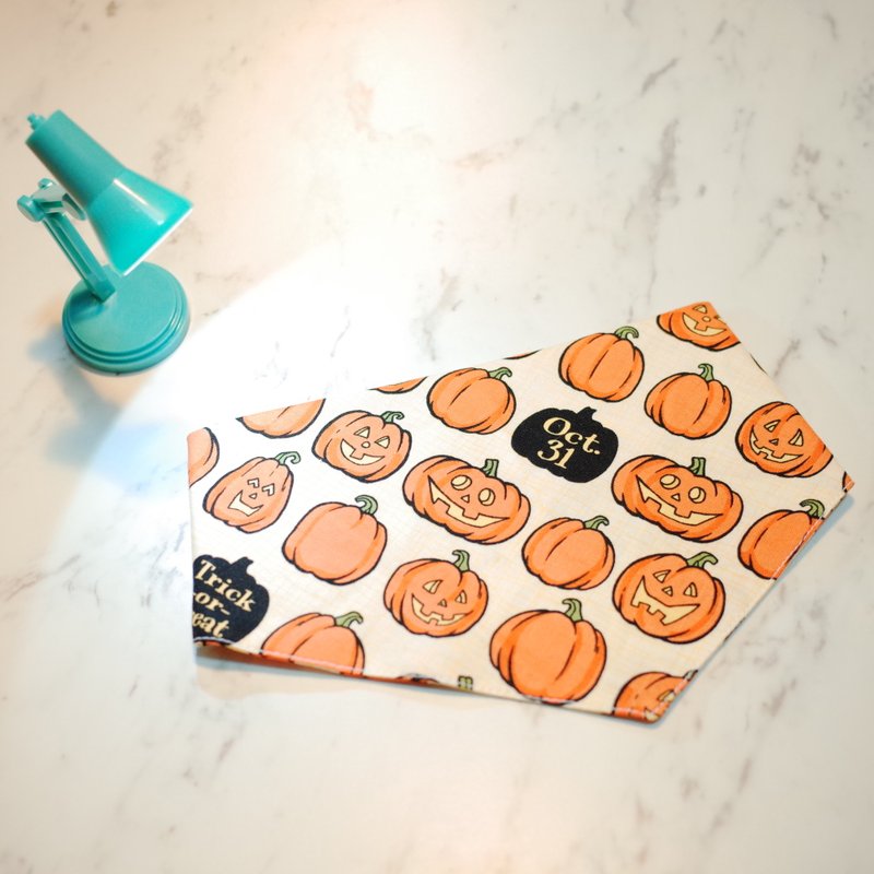 狗 三角巾 HALLOWEEN 万圣节 大南瓜 绑带式设计 - 项圈/牵绳 - 棉．麻 