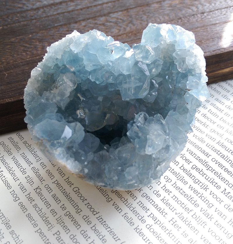 Celestine 马达加斯加产地 天青石 天然矿石 原矿 - 摆饰 - 其他材质 