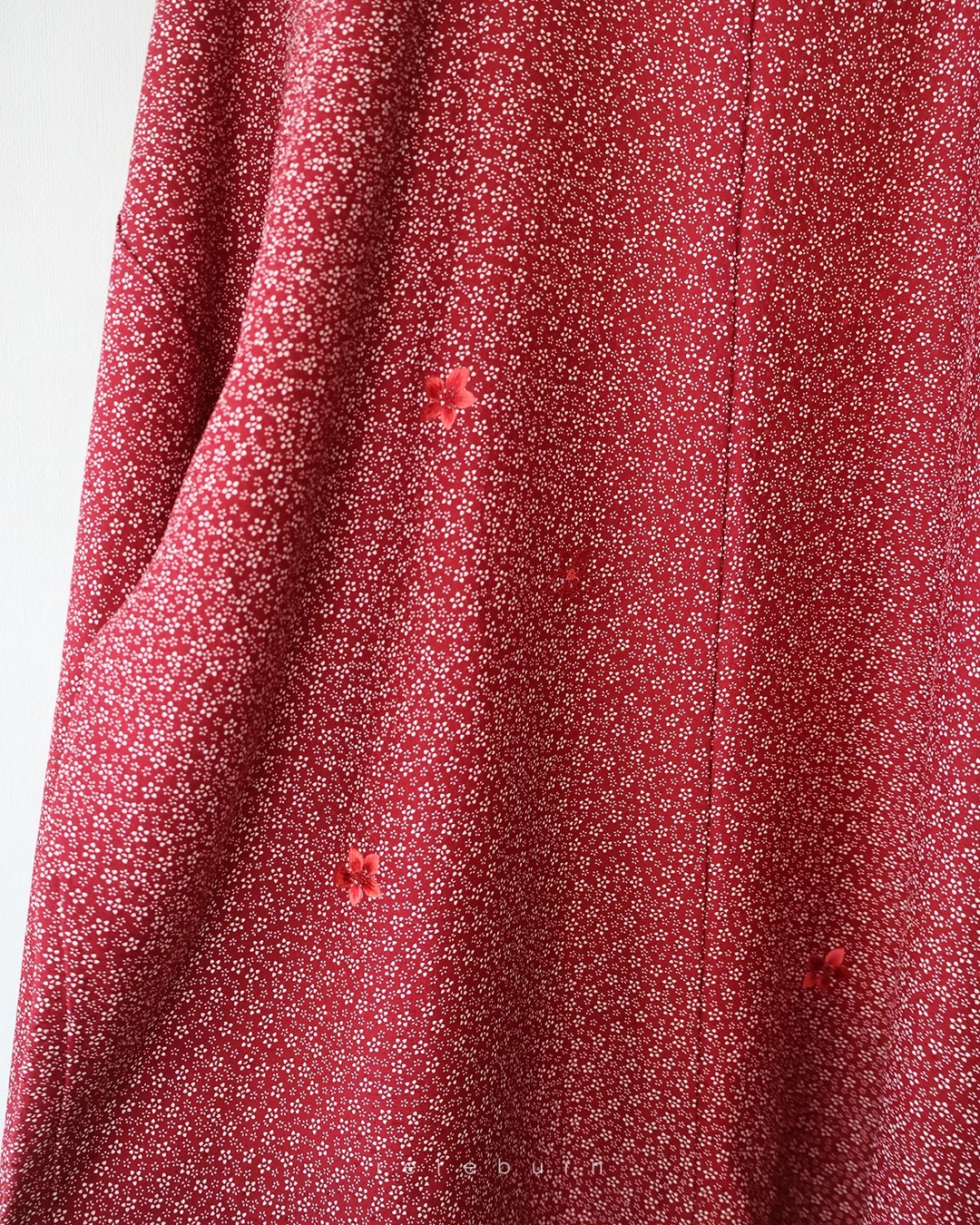 日本制古着羽织和服外套花朵刺绣红色和风印花薄款 - 女装休闲/机能外套 - 其他材质 红色
