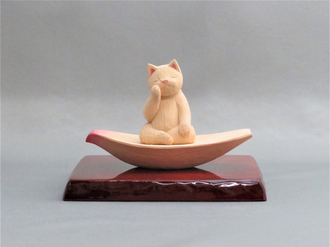 佛系猫咪 莲花瓣上的弥勒猫 木雕 1930 - 玩偶/公仔 - 木头 粉红色