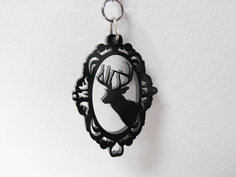 鹿耳环 - 耳环/耳夹 - 压克力 黑色